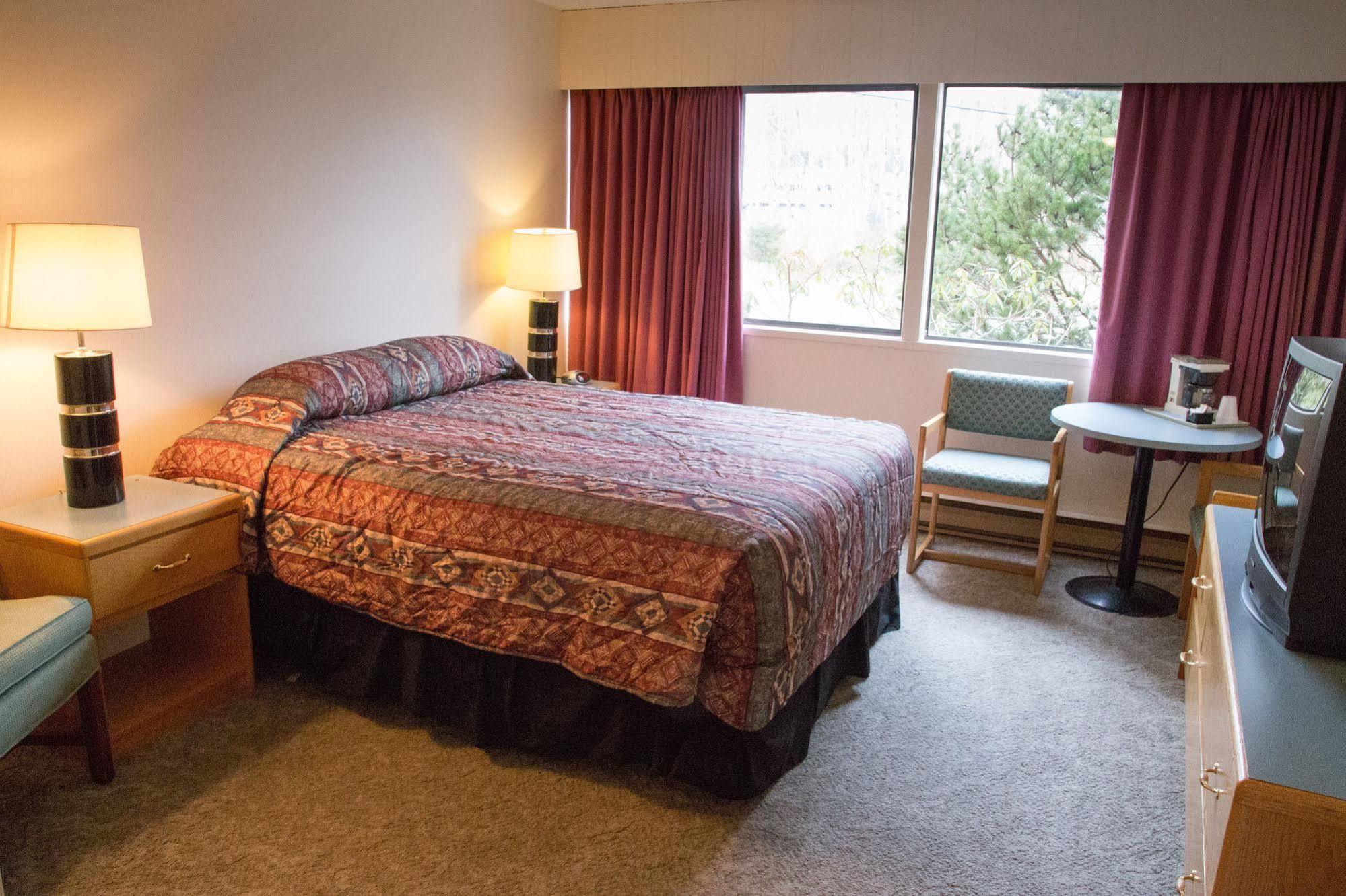 Providence Place Inn ポート・ハーディ エクステリア 写真