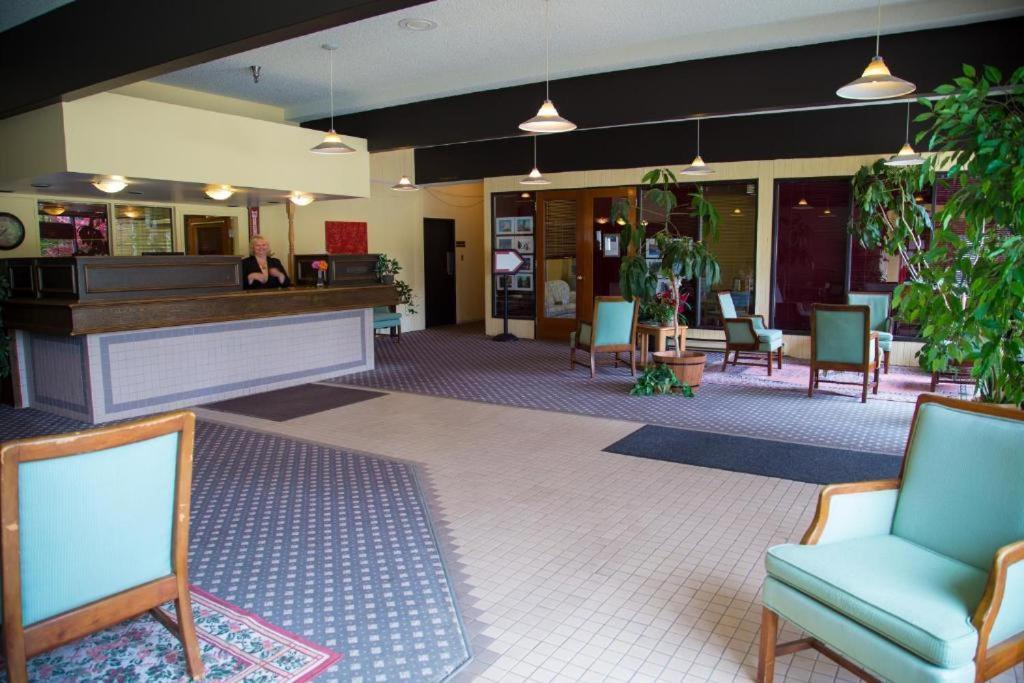 Providence Place Inn ポート・ハーディ エクステリア 写真