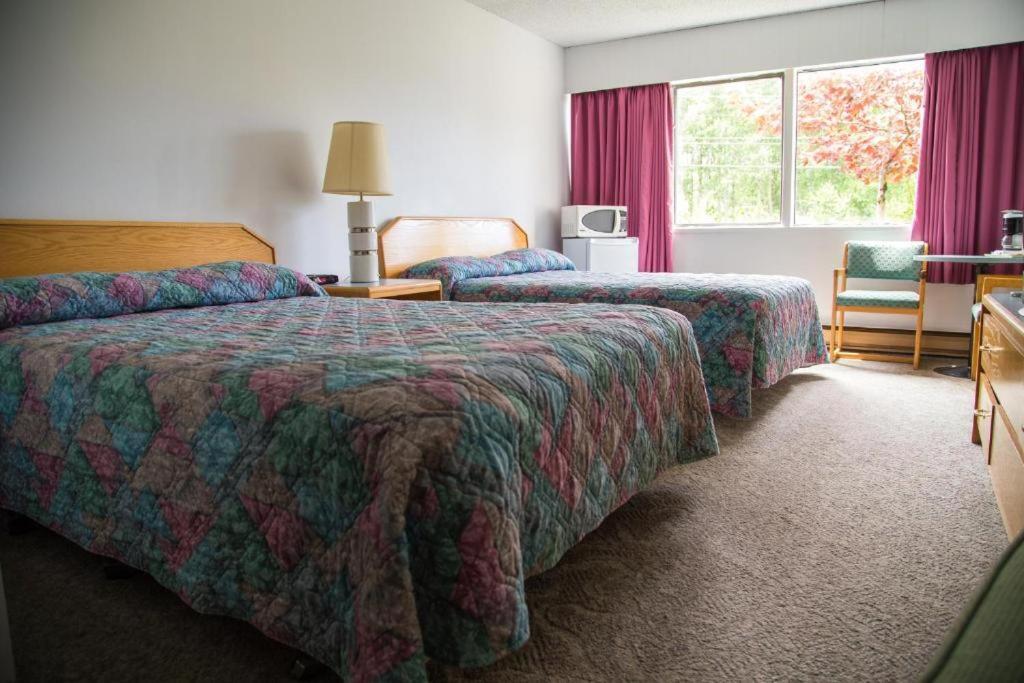 Providence Place Inn ポート・ハーディ エクステリア 写真