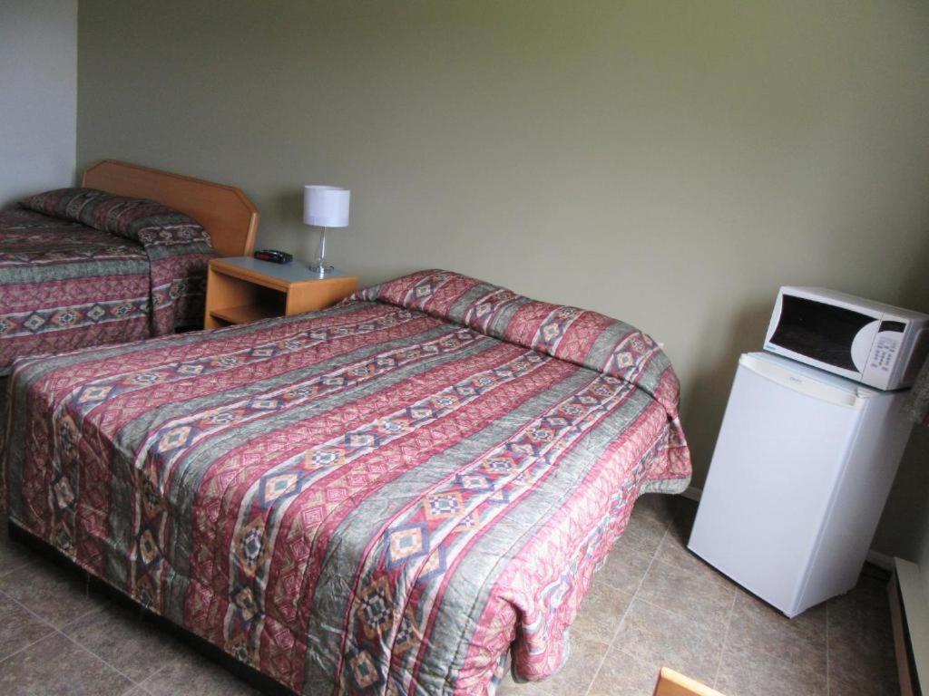 Providence Place Inn ポート・ハーディ エクステリア 写真