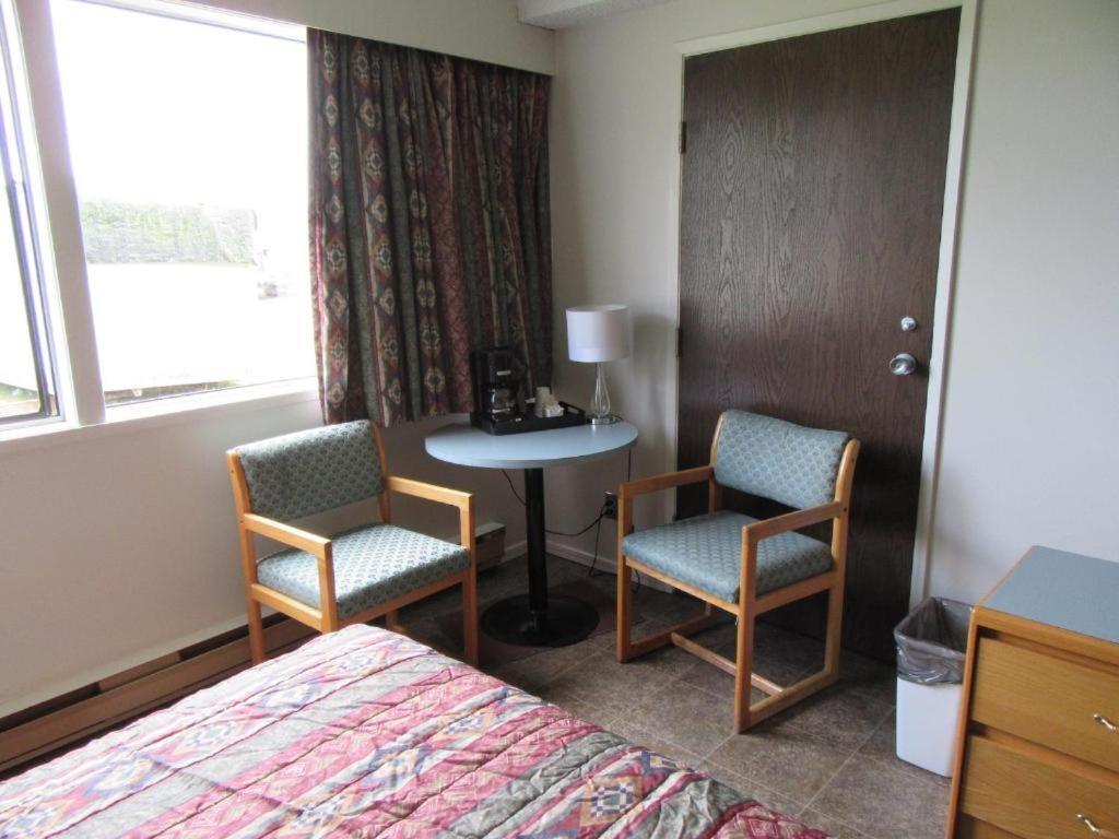 Providence Place Inn ポート・ハーディ エクステリア 写真