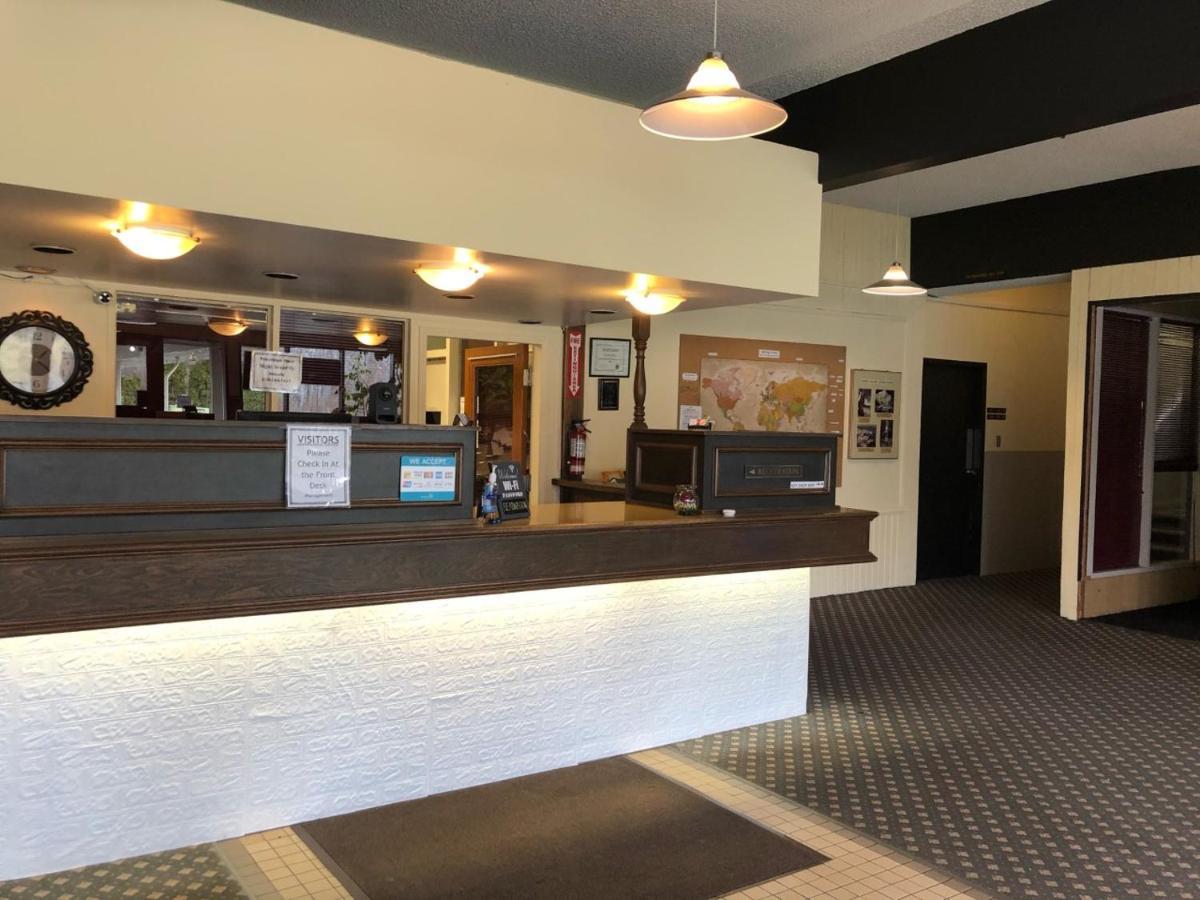 Providence Place Inn ポート・ハーディ エクステリア 写真